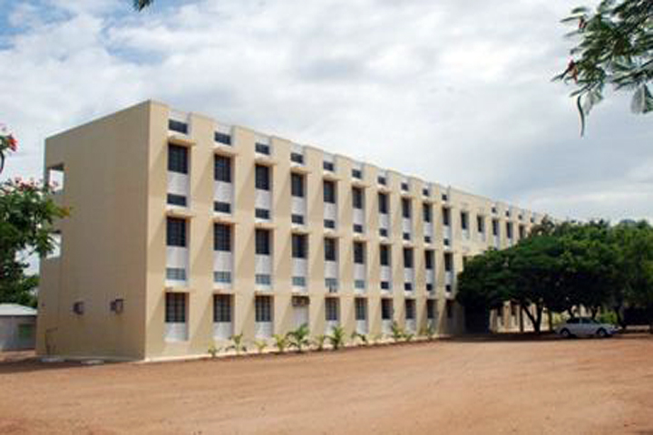 https://cache.careers360.mobi/media/colleges/social-media/media-gallery/15417/2018/12/13/Campus View of Pioneer College of Arts and Science Coimbatore_Campus-View.JPG